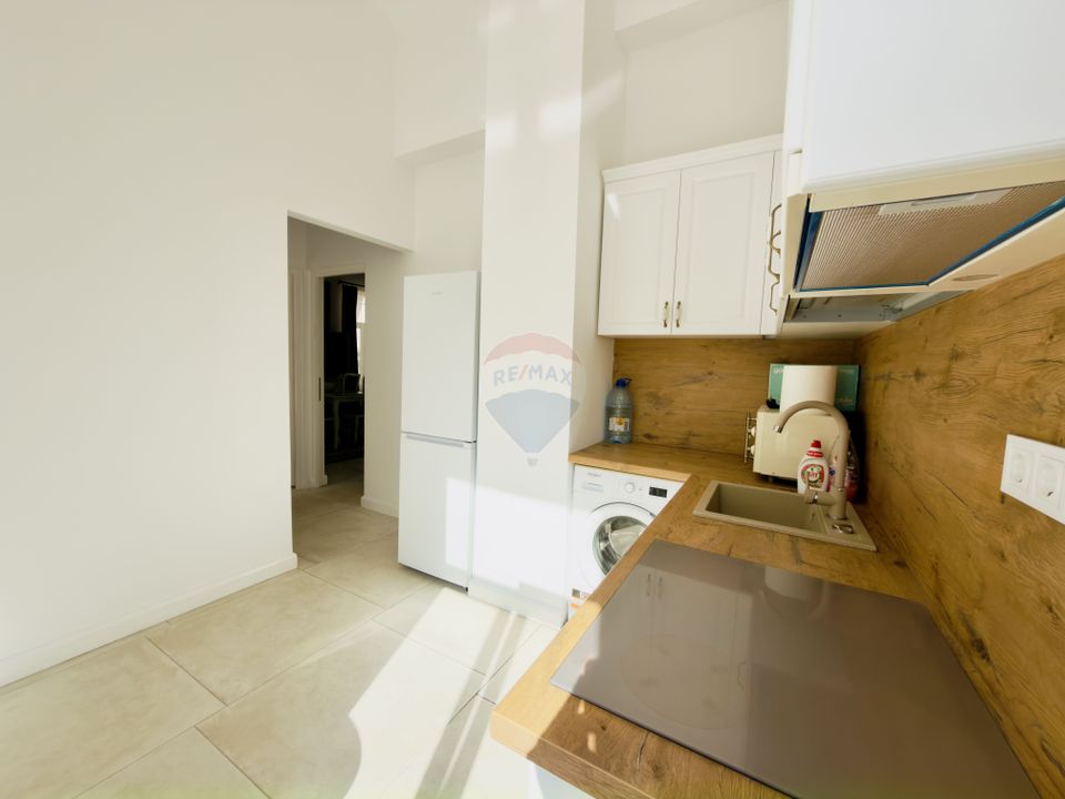 Apartament cu 2 camere de închiriat în zona Ultracentral