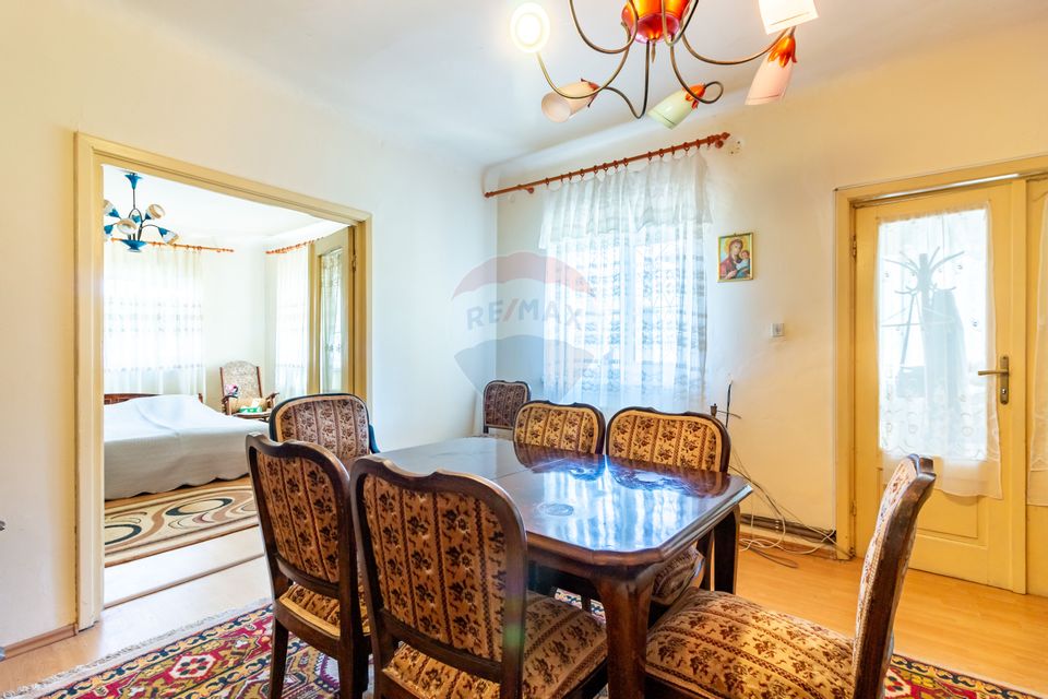 4 room House / Villa for sale, Andronache area