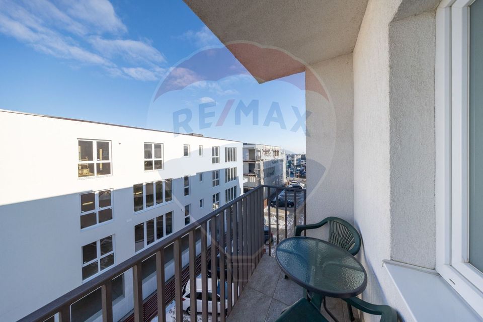 Apartament 2 camere decomandat de vanzare