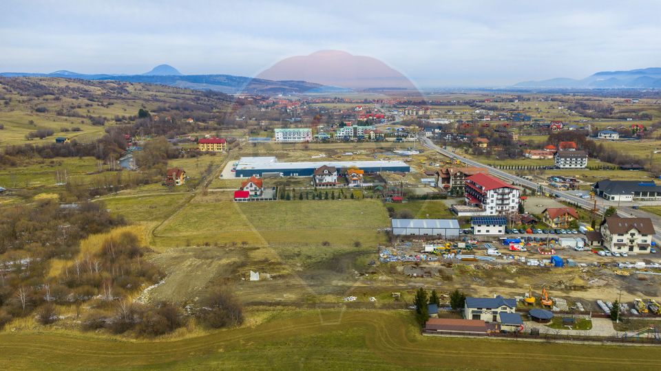 Land 4,138sqm Zarnesti / Soseaua Branului