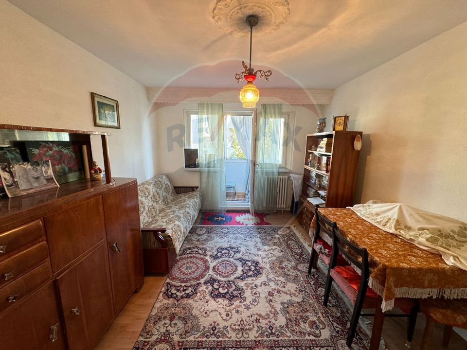 Apartament cu 2 camere de vânzare în zona Alecu Russo