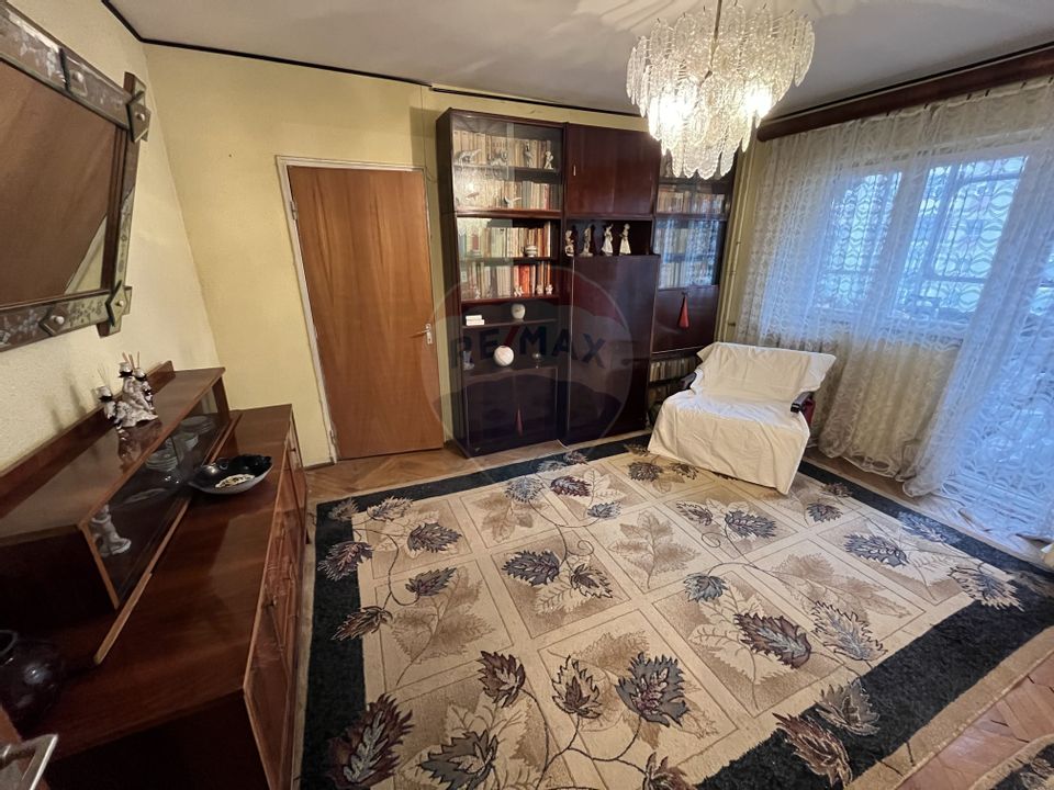 Apartament de vânzare in blocurile Turn - Câmpulung la super preț