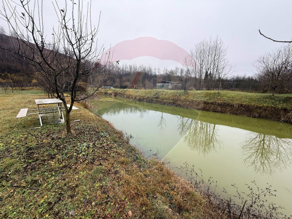 Casă / Vilă cu 5 camere de vânzare