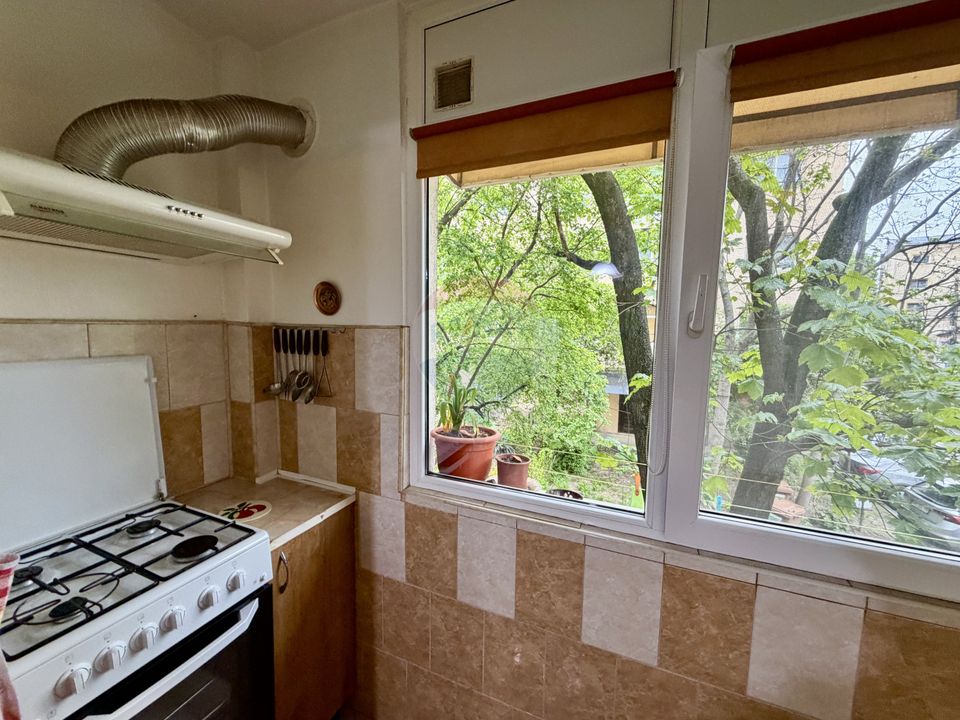 Apartament cu doua camere etaj 1