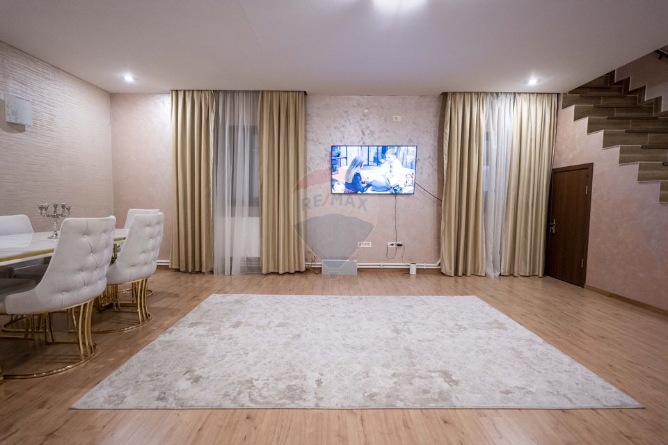 5 room House / Villa for sale