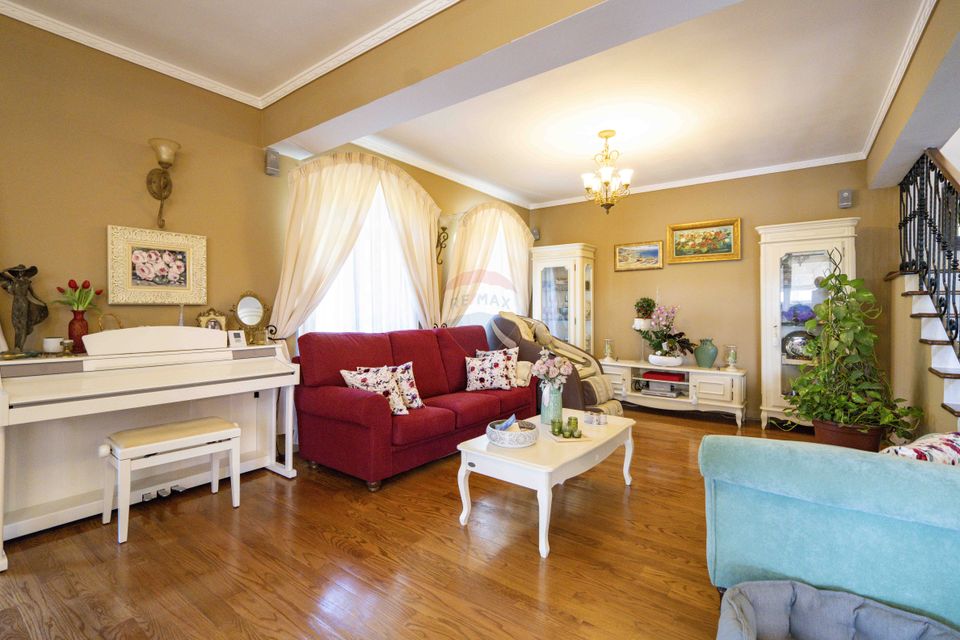 5 room House / Villa for sale, Dealuri Oradea area