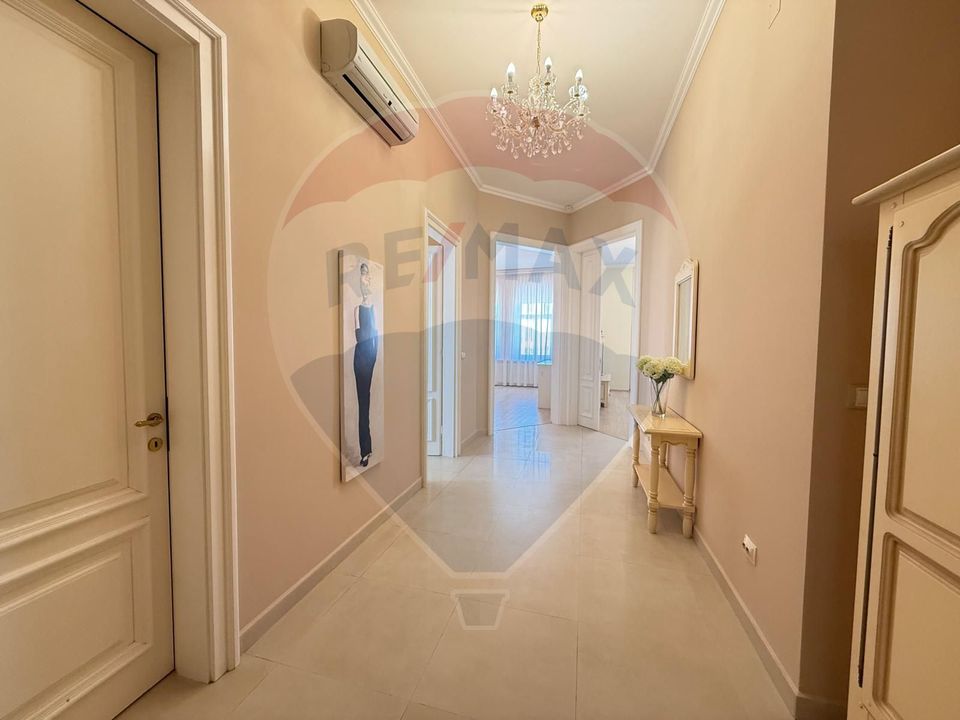 De închiriat apartament  lux, exclusivist- Palatul Vulturul Negru-