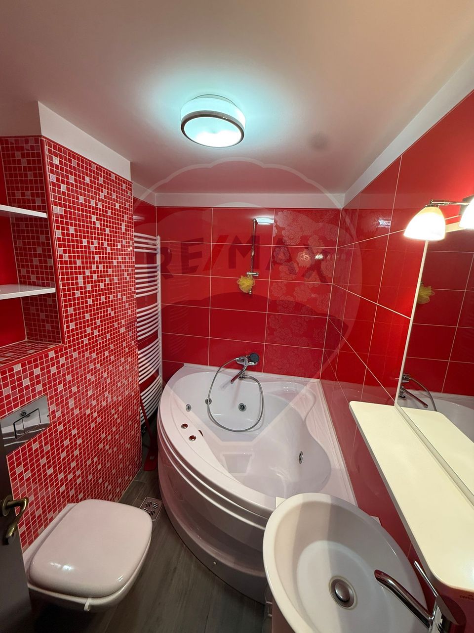 4 room Apartment for rent, Republicii area