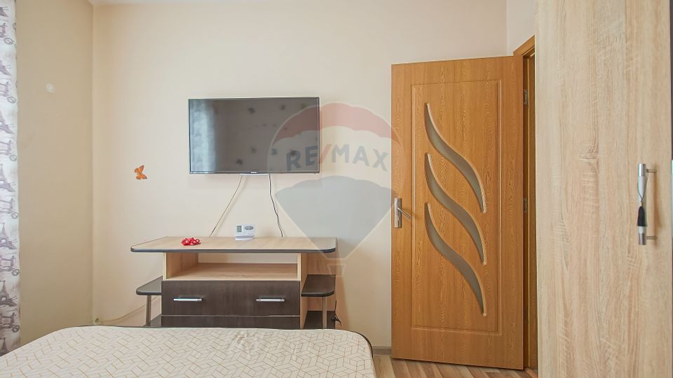 3 room Apartment for sale, Florilor area