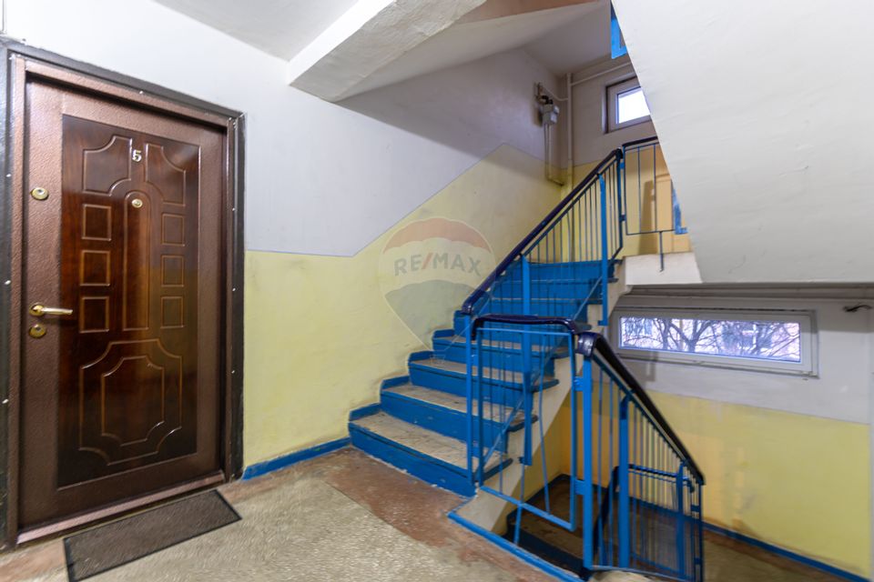 Apartament cu 2 camere de închiriat în zona Craiter