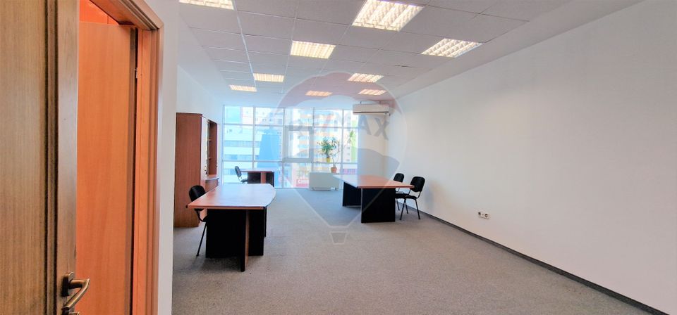 48sq.m Office Space for rent, Vlahuta area