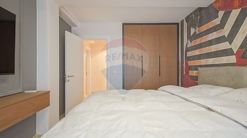 De inchiriat | Apartament 3 camere | Loc de parcare | Zona Tractorul