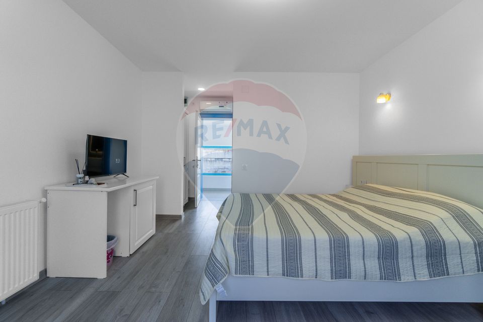 VILA IN MURIGHIOL | IESIRE LA LAC, DELTA DUNARII SI PISCINA | 6 CAMERE