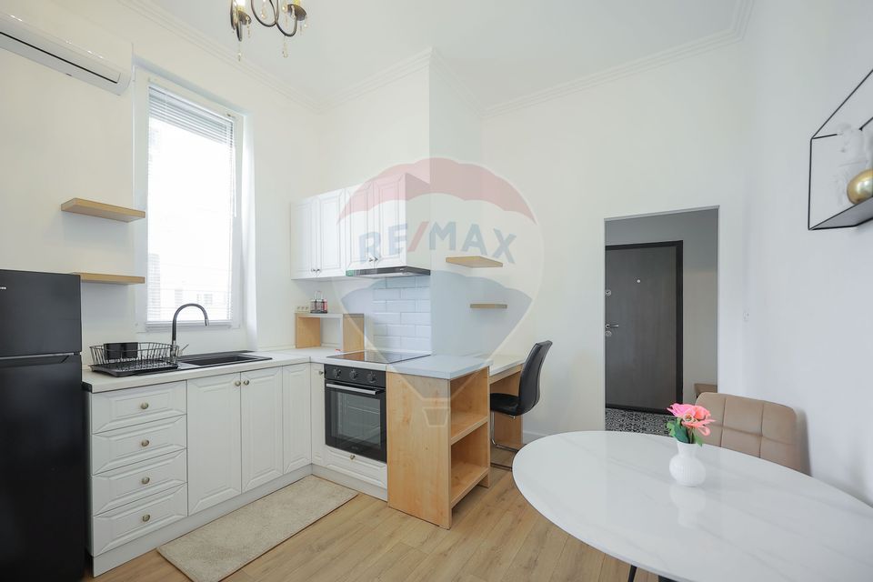 Apartament cu 2 camere și parcare de închiriat în zona Ultracentral