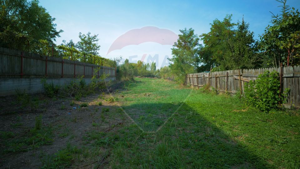 Buftea construction land at the park and road