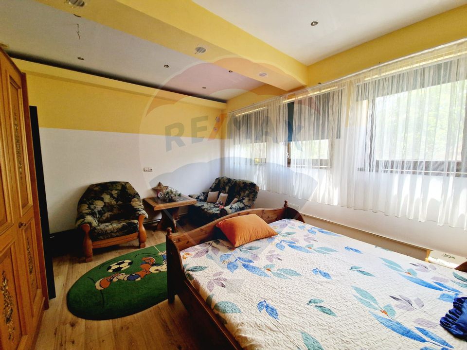 7 room House / Villa for sale