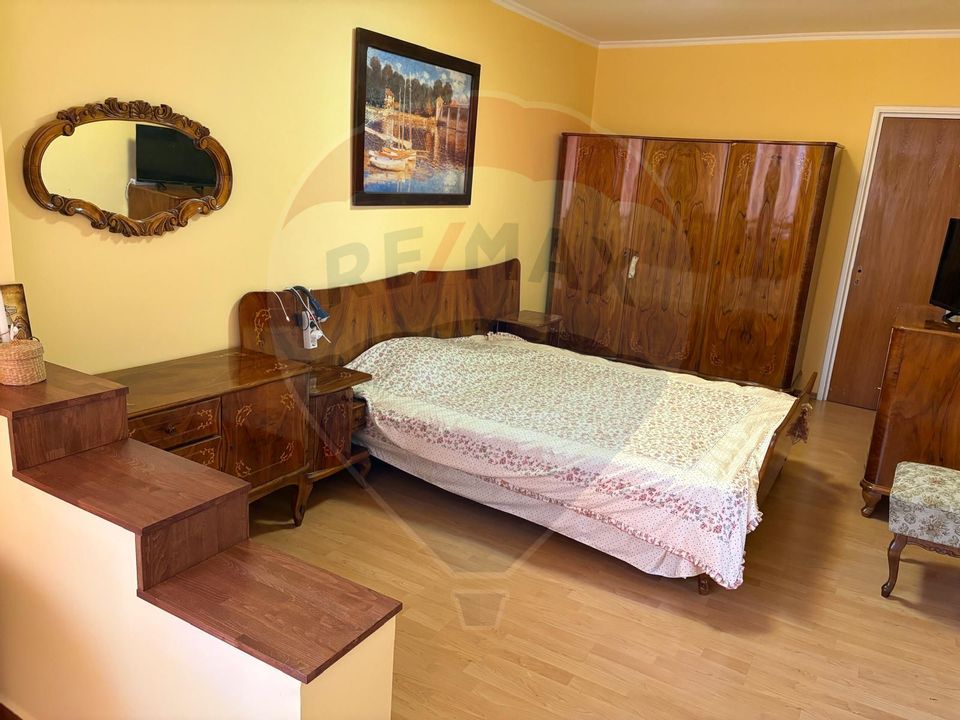 4 room Apartment for sale, Centrul Civic area