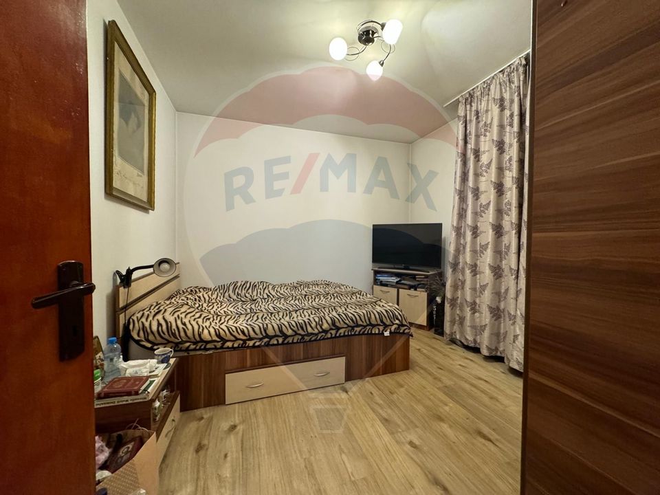 2 room apartment Dr. Taberei/ Raul Doamnei subway, sector 6