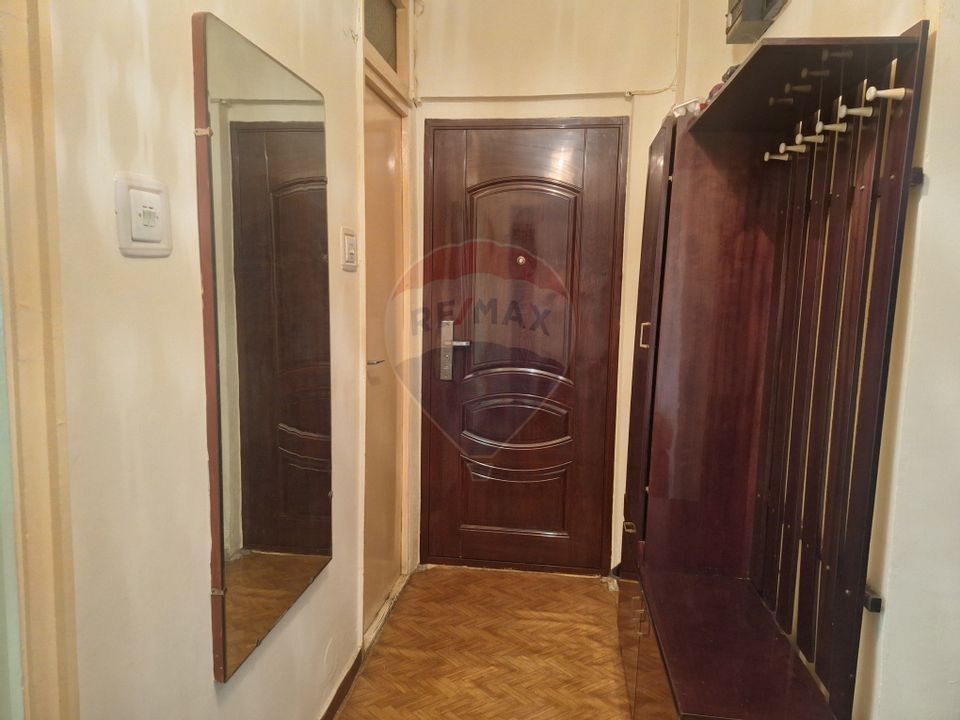 Apartament decomandat, doua bai,  de 70 mp utili in Sibiu