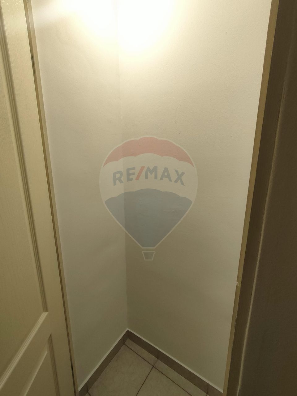 2 room Apartment for rent, Strand area