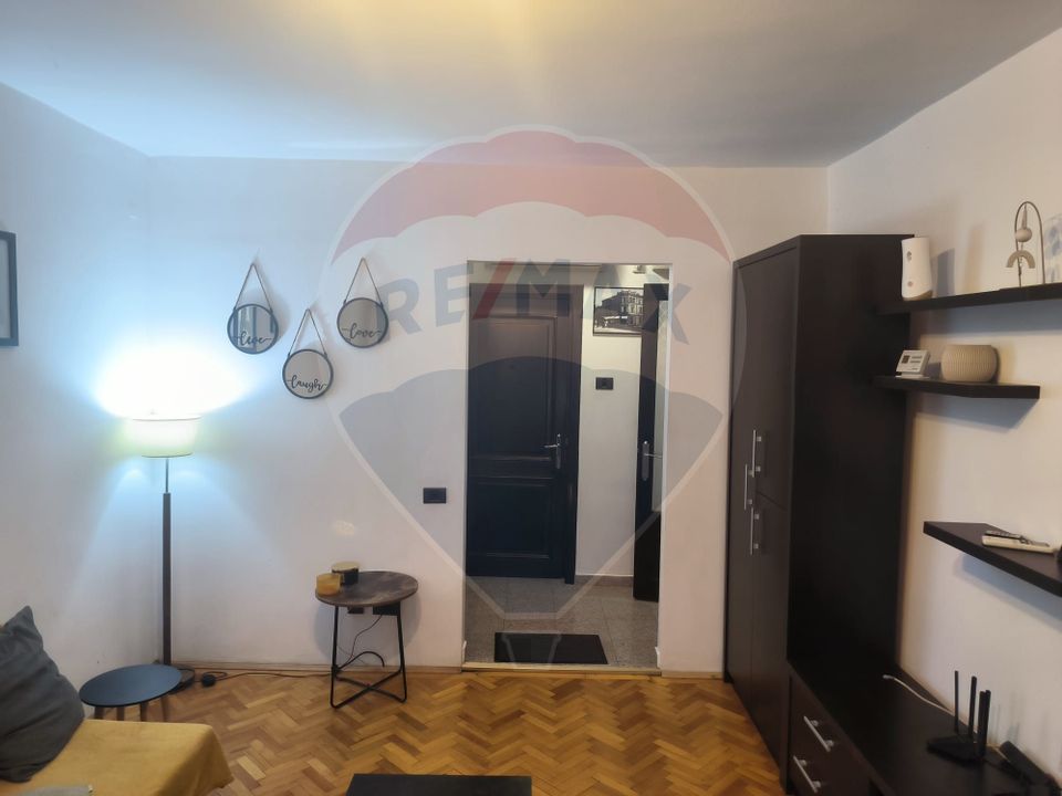 2 room Apartment for rent, Central area