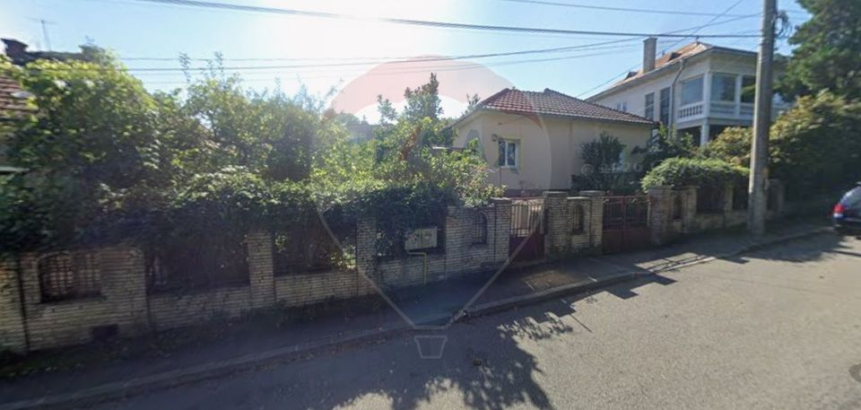 Casa renovabila, Andrei Muresanu, 570mp teren, front 20m, zona superba