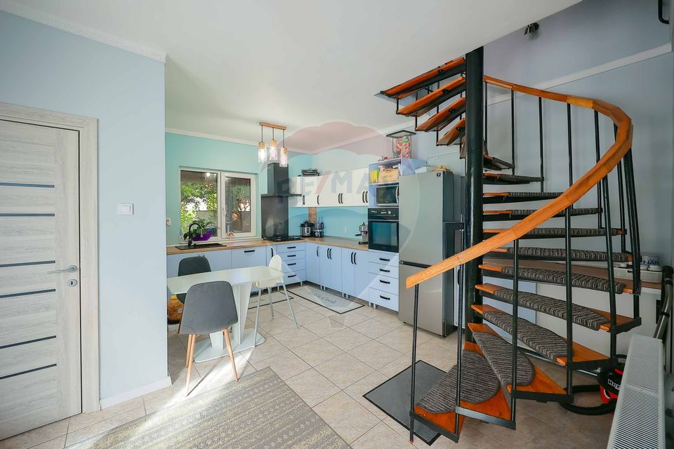 Casă de vânzare pentru locuit sau cabinete/birouri, zona Cantemir