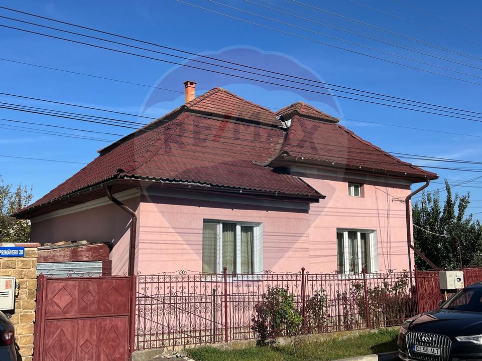 Casă cu potențial, în inima Turzii – Micro 1, Str. Primăverii
