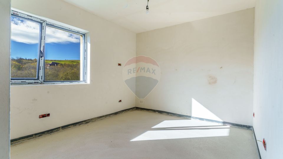 5 room House / Villa for sale