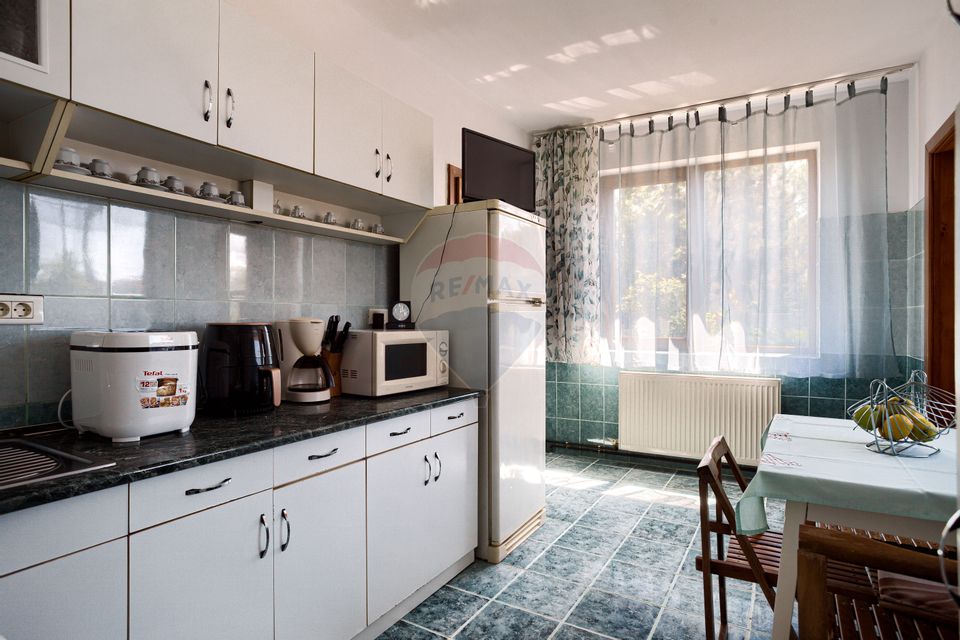 Casă cochetă de vânzare, teren 954 mp, posibil parcelare, în Subcetate