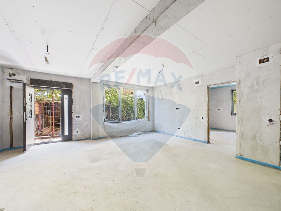 4 room House / Villa for sale, Stefan cel Mare area