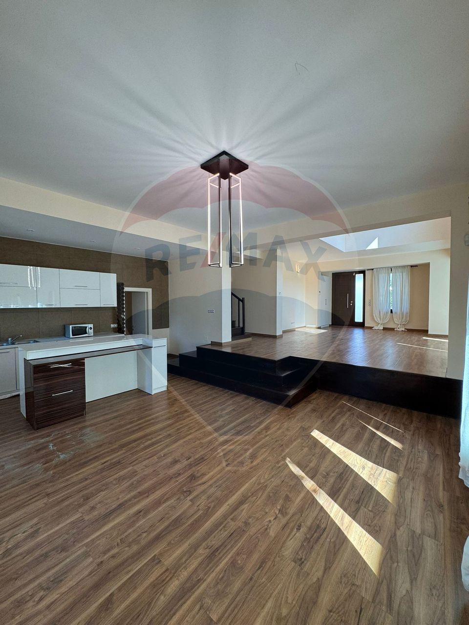 4 room House / Villa for rent, Lascar Catargiu area