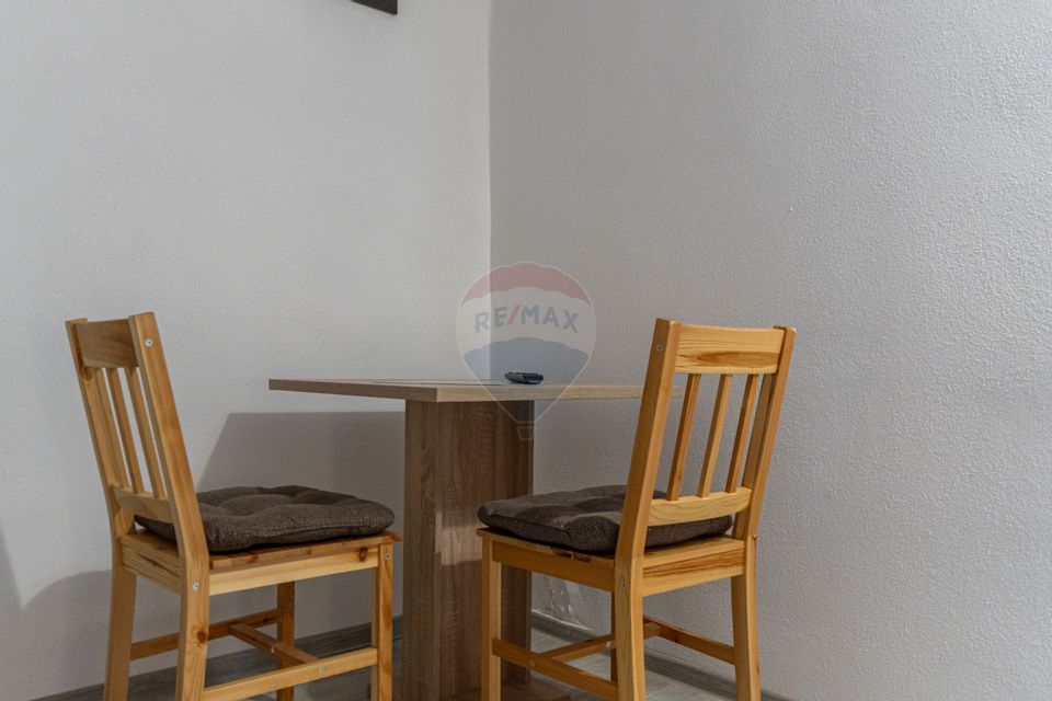 Casă / Vilă cu 7 camere de vânzare