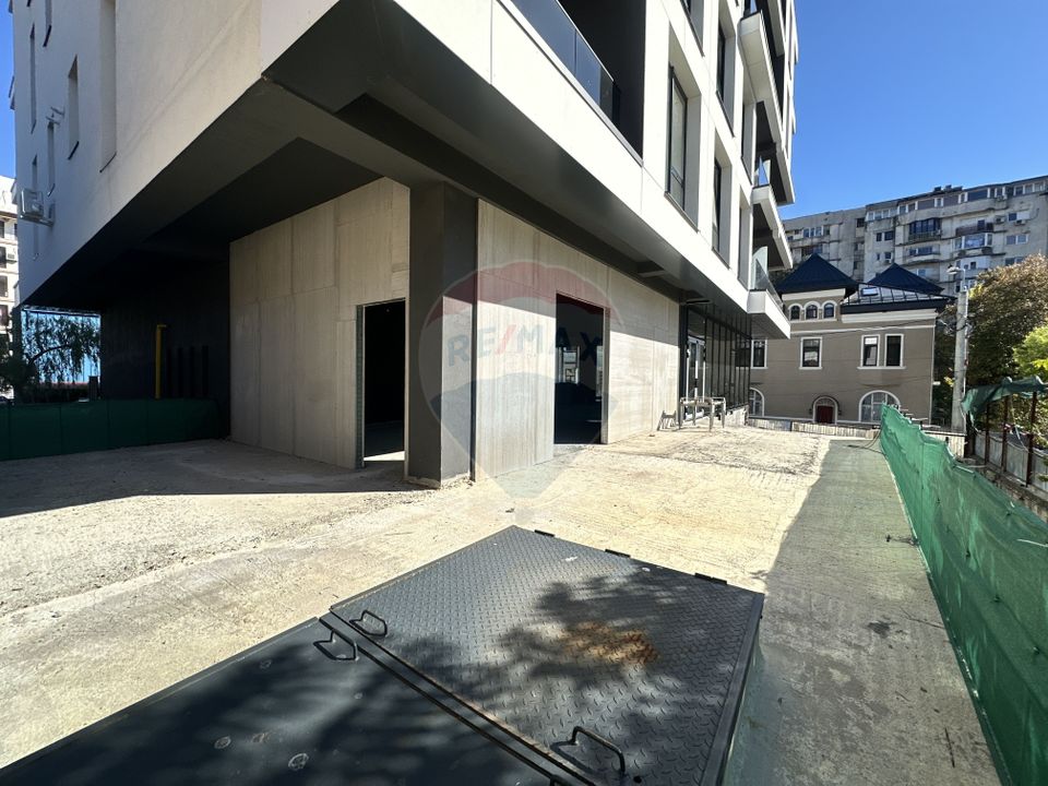 250sq.m Commercial Space for rent, Alba Iulia area