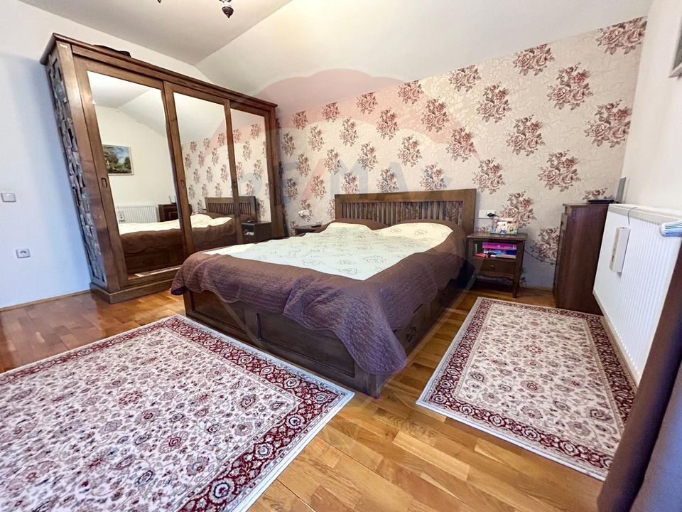 Casa/Vilă cu 4 camere de vânzare in Santandrei