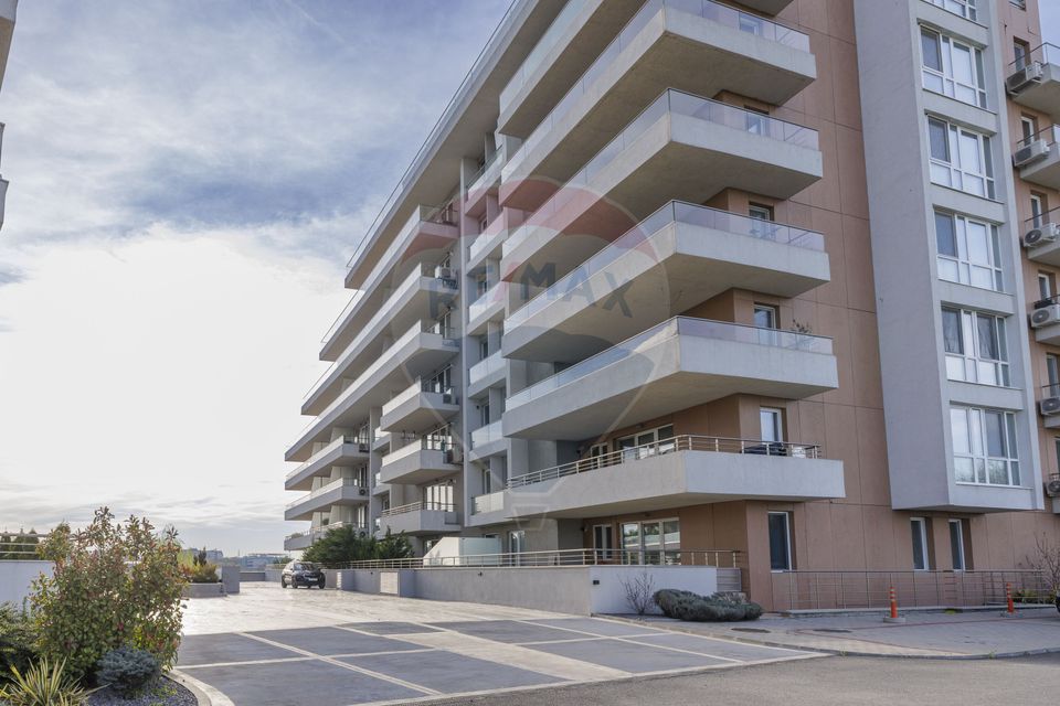 Lebada Lake - Garsonieră cu GRĂDINĂ proprie+parcare, ideal Airbnb