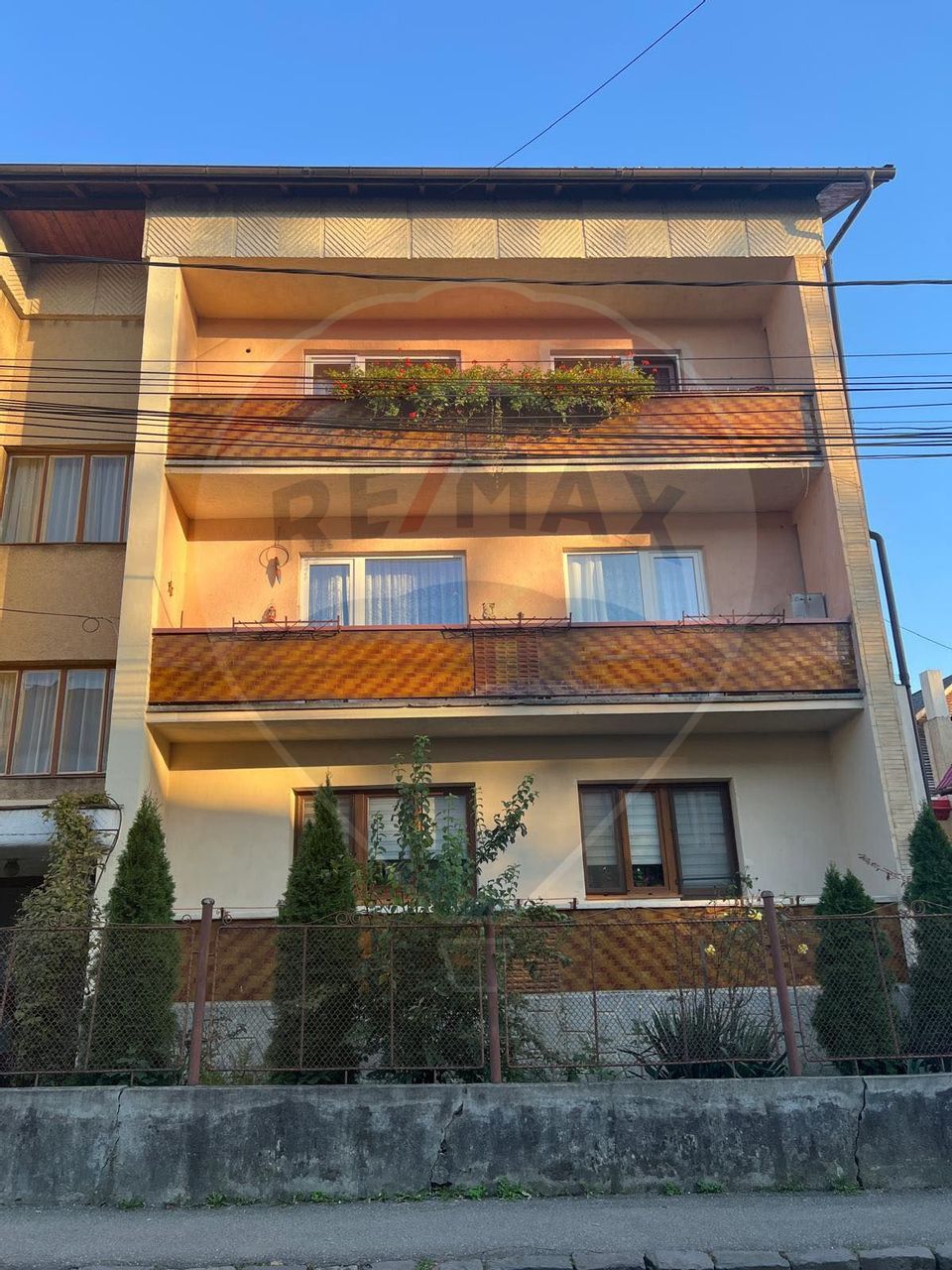 Apartament cu 3 camere de vânzare, str. Vasile Alecsandri