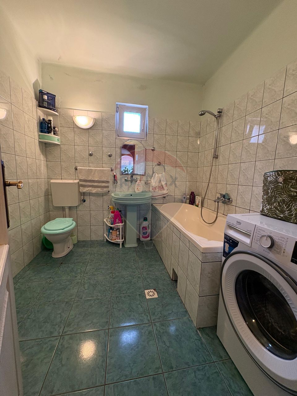 Casă in zona Mosnei, Str. Stejarului,  la cheie