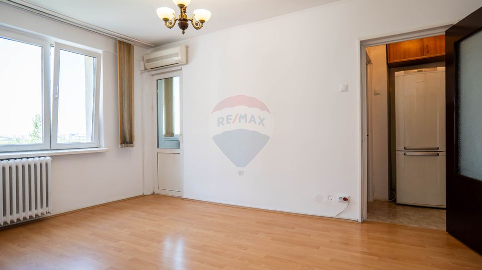 Vanzare apartament 3 camere - zona Antiaeriana