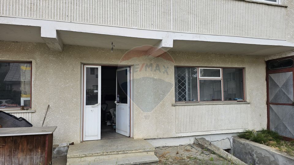 Complex comercial de 340mp în zona Obcini-Suceava