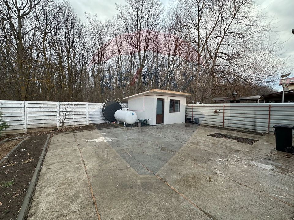 Casa/Vilă cu spatele la padure Vanatori