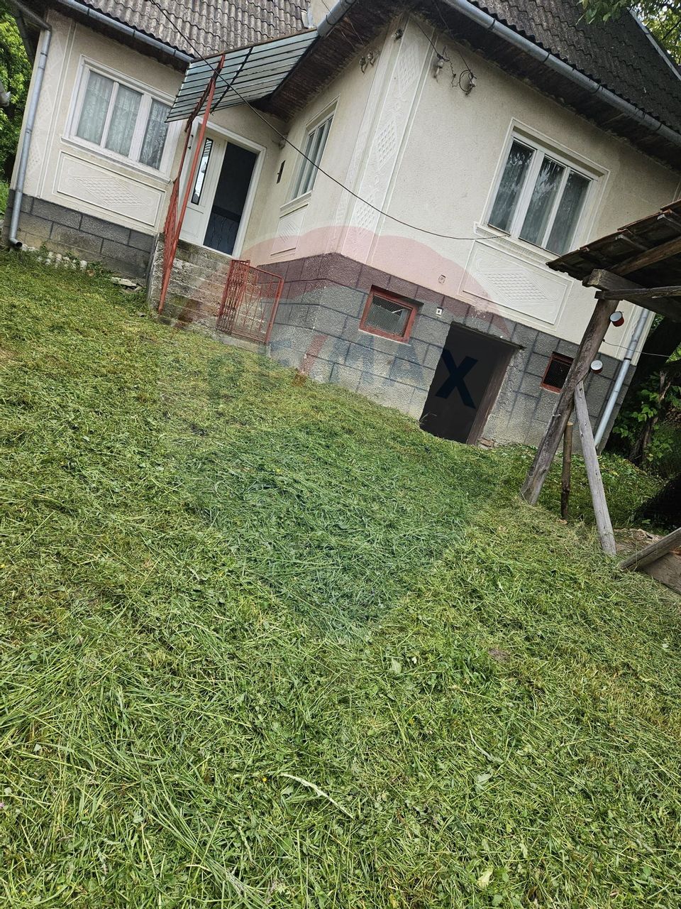 Casă / Vilă cu 2 camere de vânzare