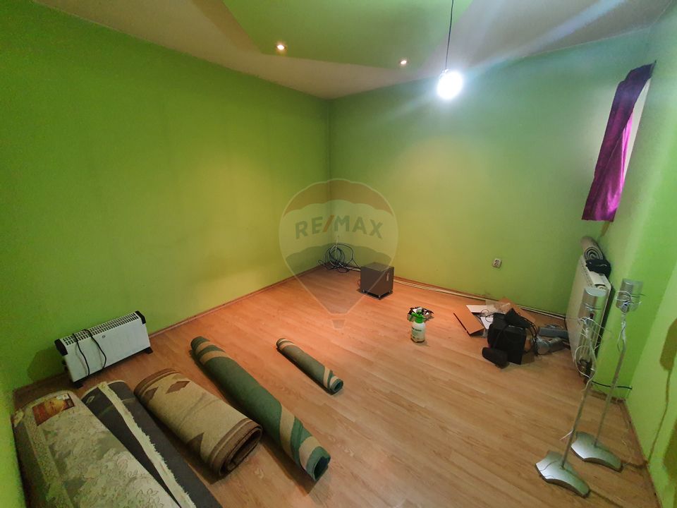 6 room House / Villa, Gara area