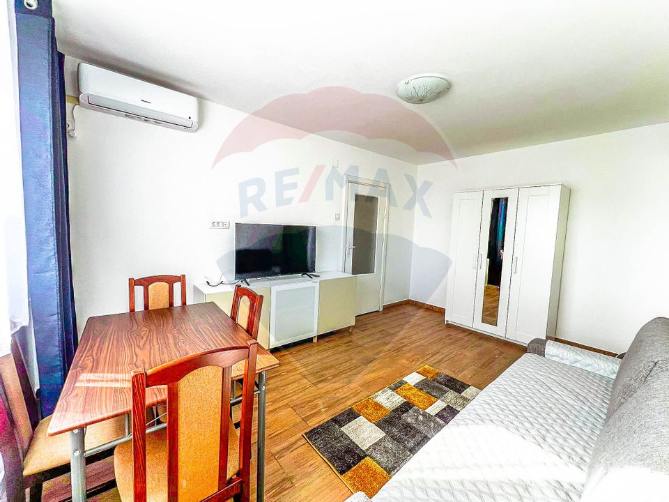 Apartament cu 2 camere de închiriat în zona Intim