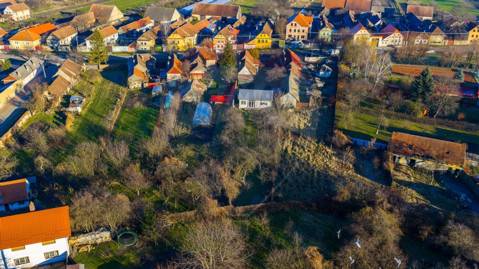 Casă cu 3 camere si teren generos de 1.519 mp în Prejmer /Comision 0%