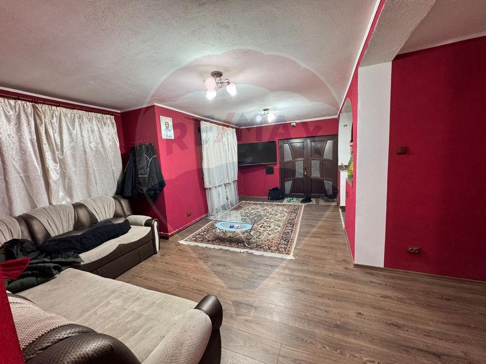 10 room House / Villa for sale