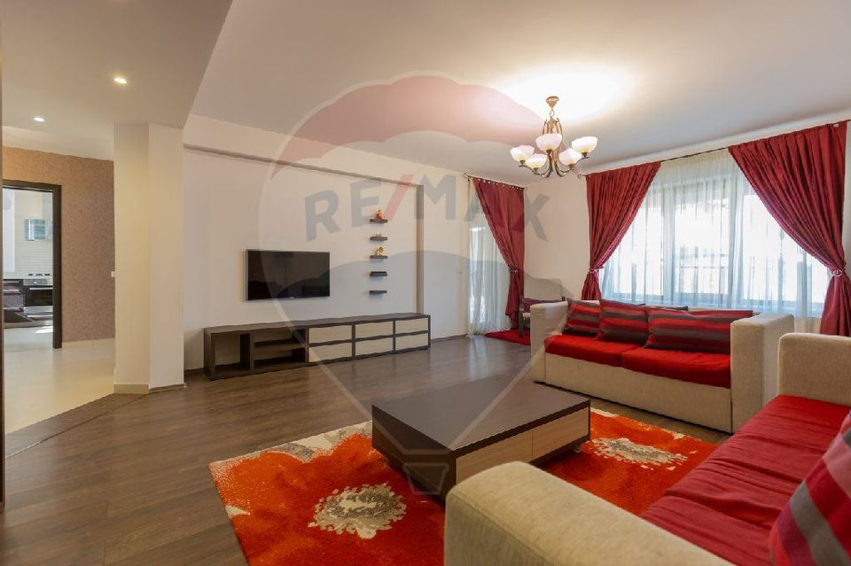 5 room House / Villa for sale, Calea Moinesti area