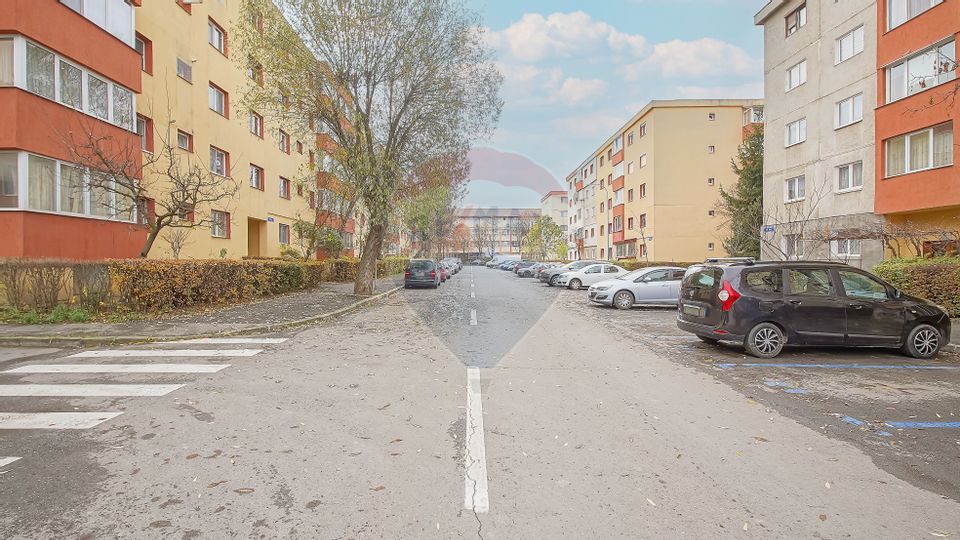 COMISION 0 | Apartament 3 camere de vanzare | De renovat | Triaj |