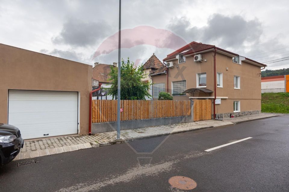 Casă la cheie ! 4 camere de vânzare la cateva minute de centru