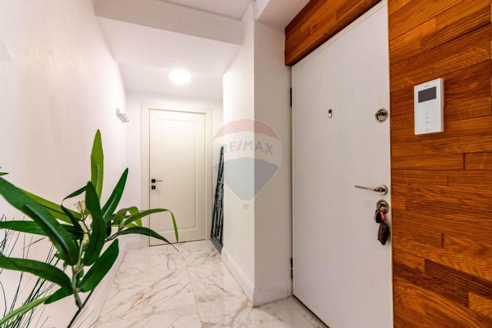 Penthouse 5 camere, acces privat lift | Sisesti, Rompetrol